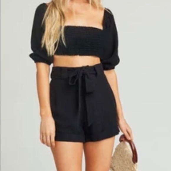 Show Me Your MuMu Hadley Linen Shorts - Picture 2 of 7